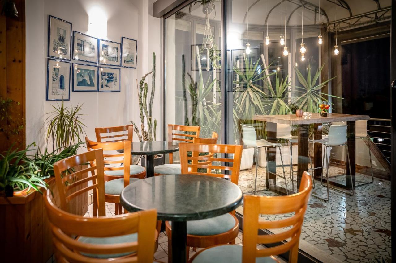 Hotel Delfino Caorle Exterior photo