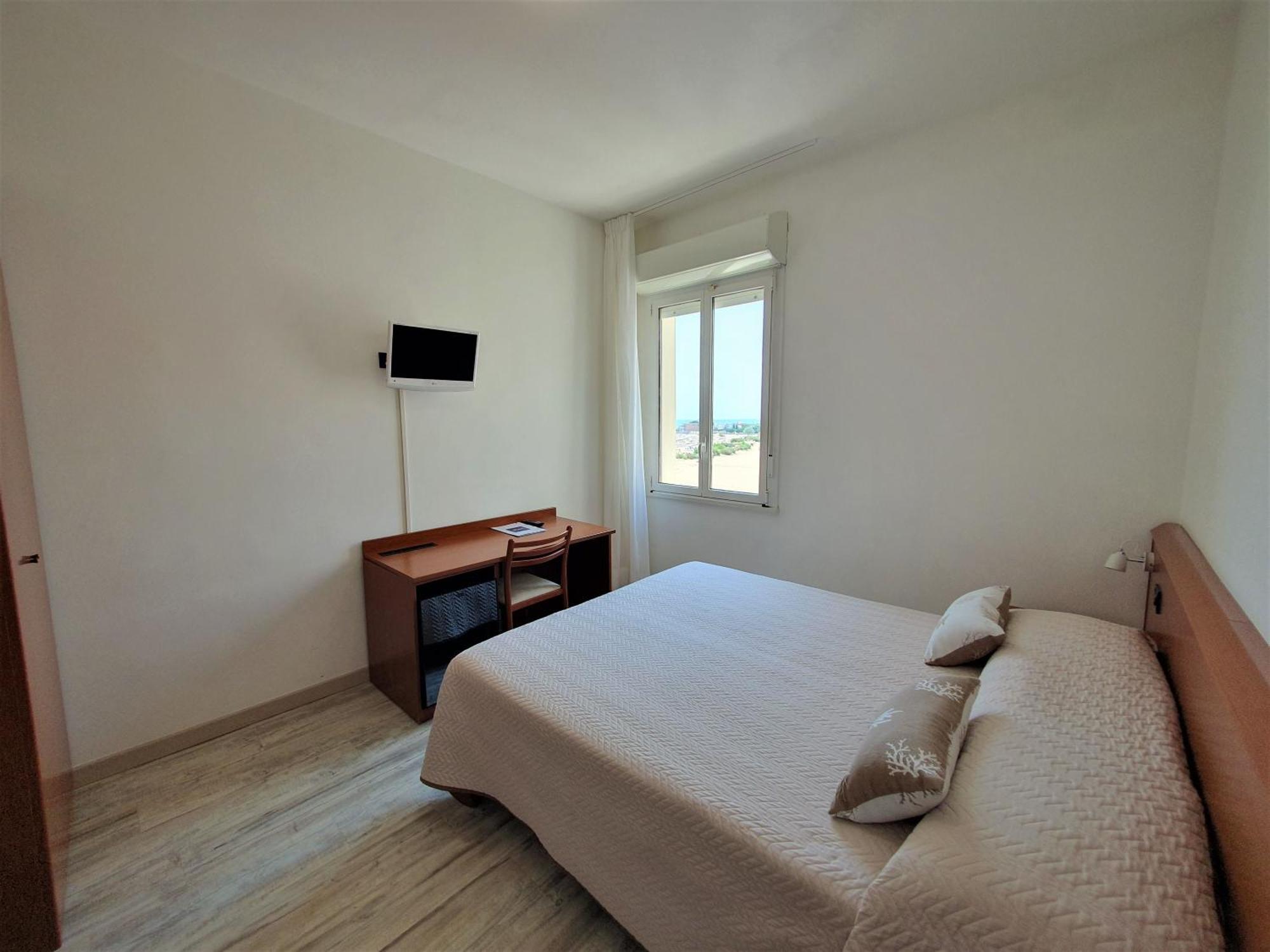 Hotel Delfino Caorle Exterior photo
